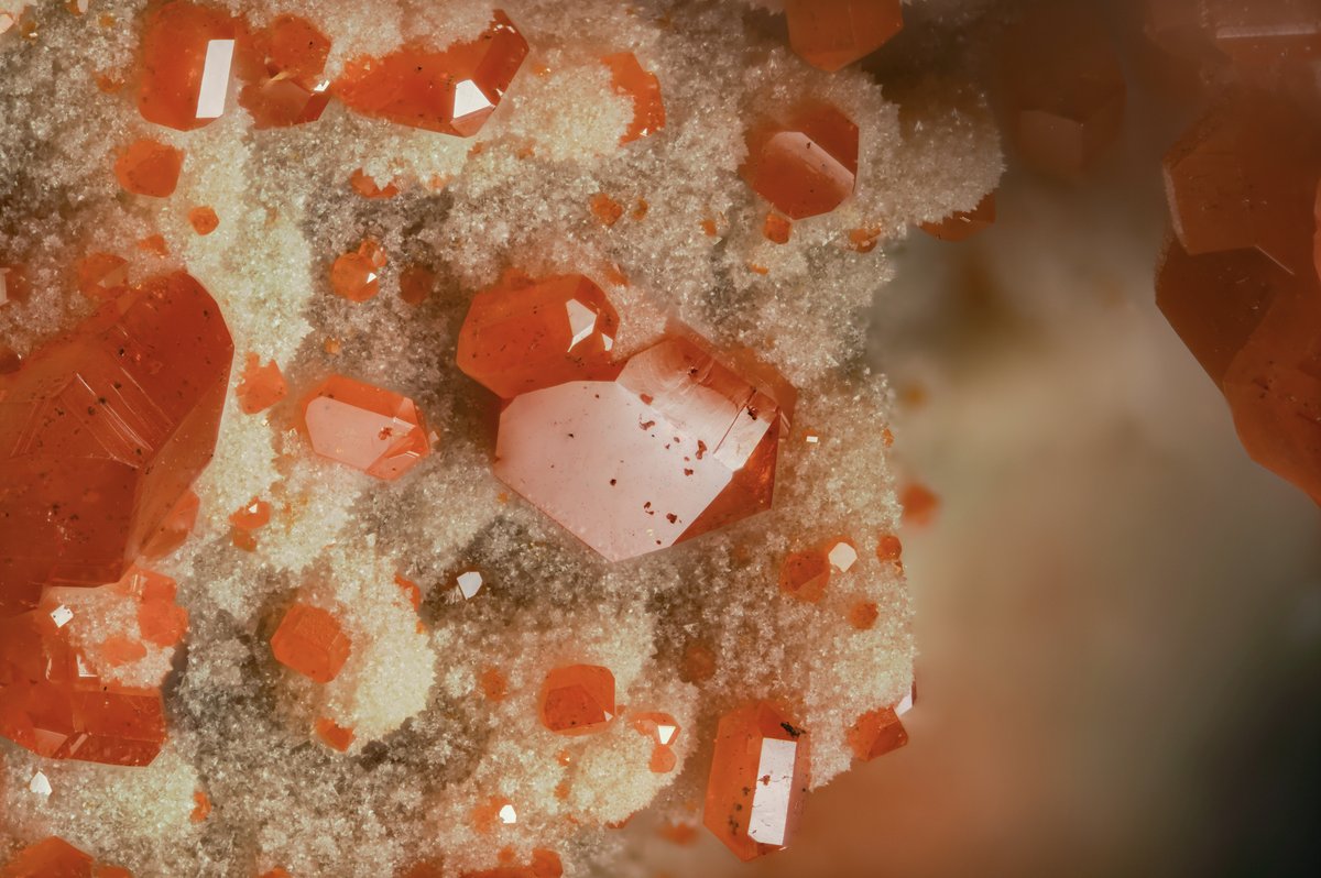 Wulfenite