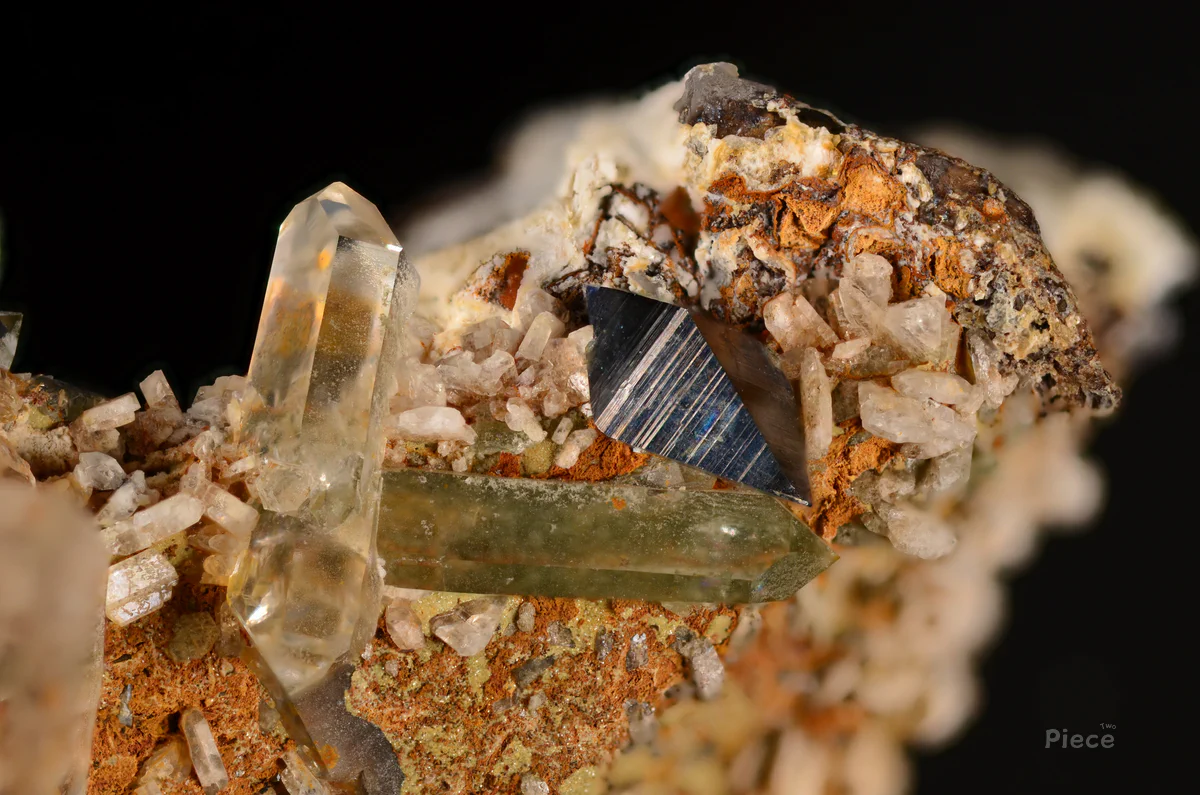Anatase, Quartz