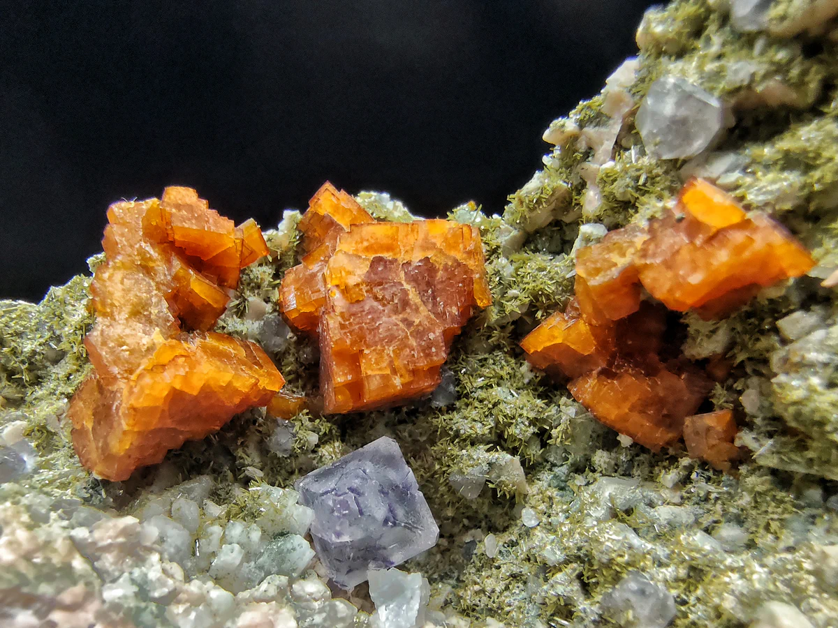 Gmelinite Subgroup, Fluorite, Epidote