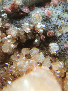 Phillipsite-Ca