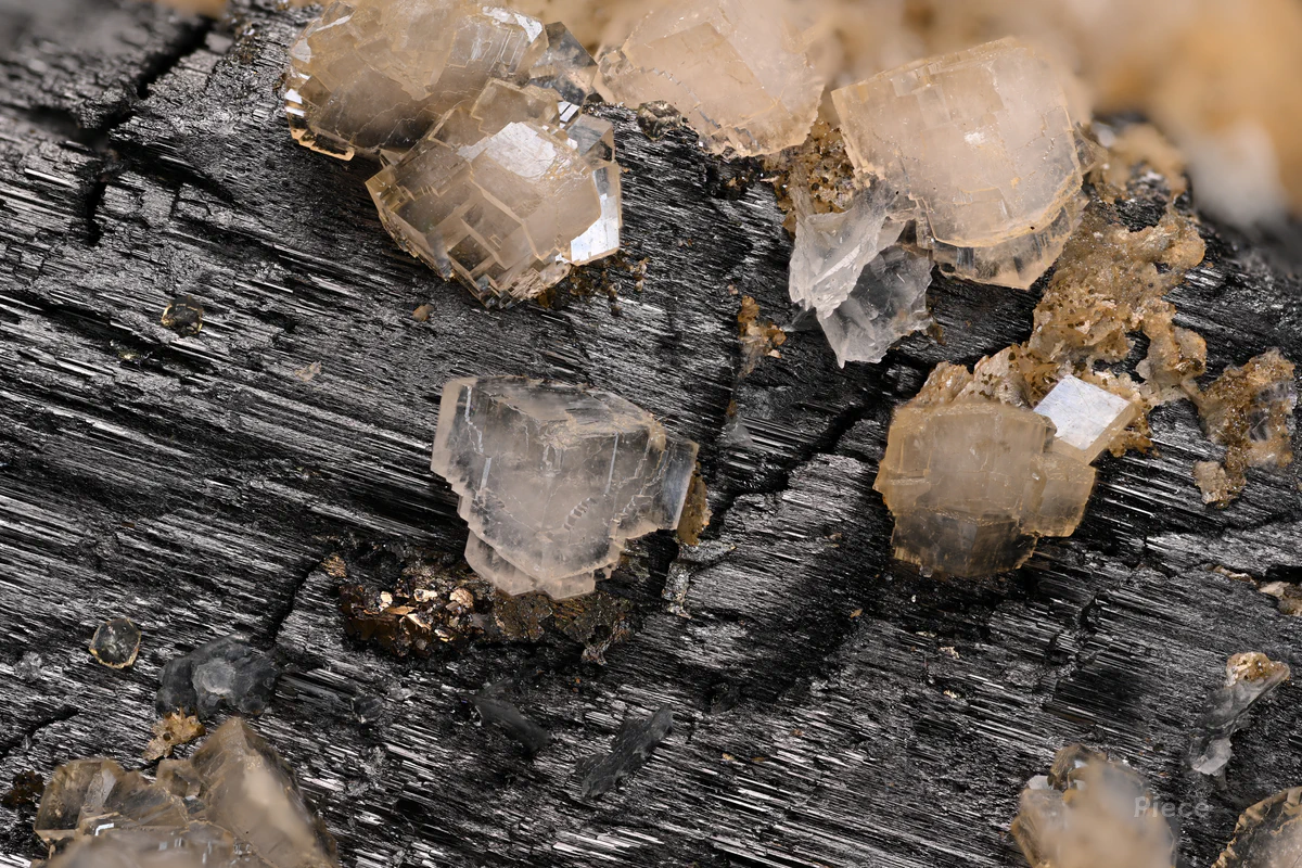 Dolomite, Wolframite