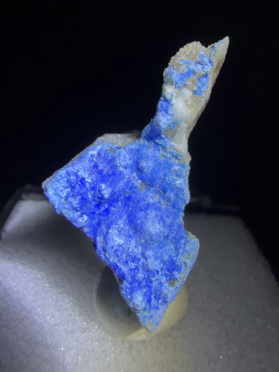 Cyanotrichite