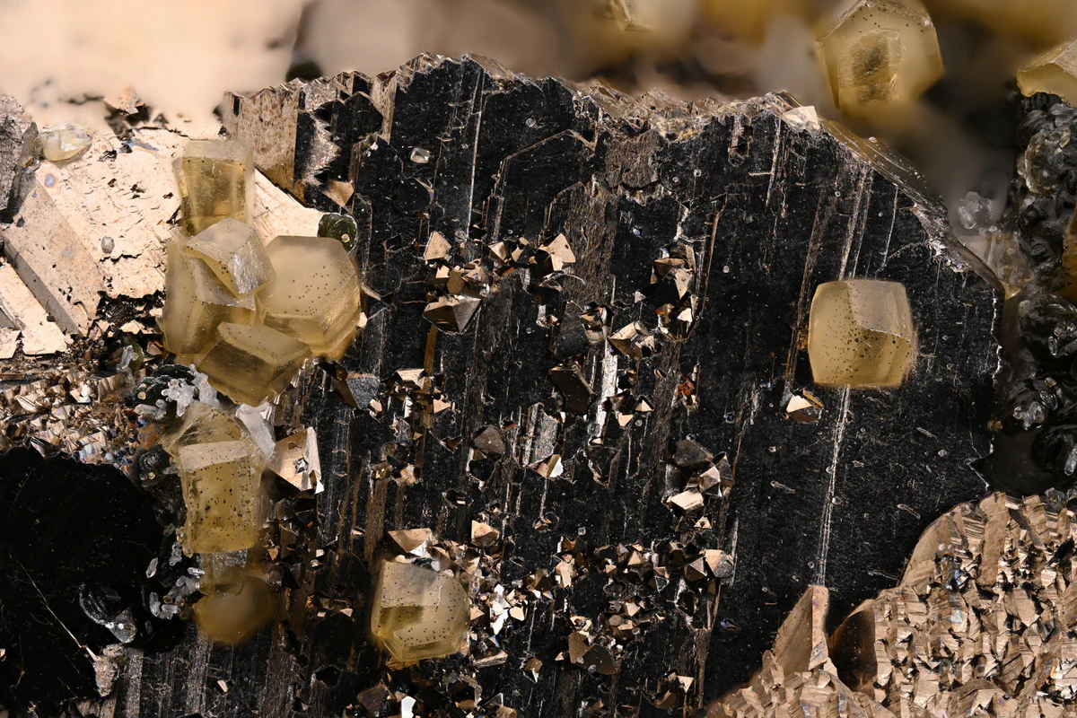 Apatite, Arsenopyrite