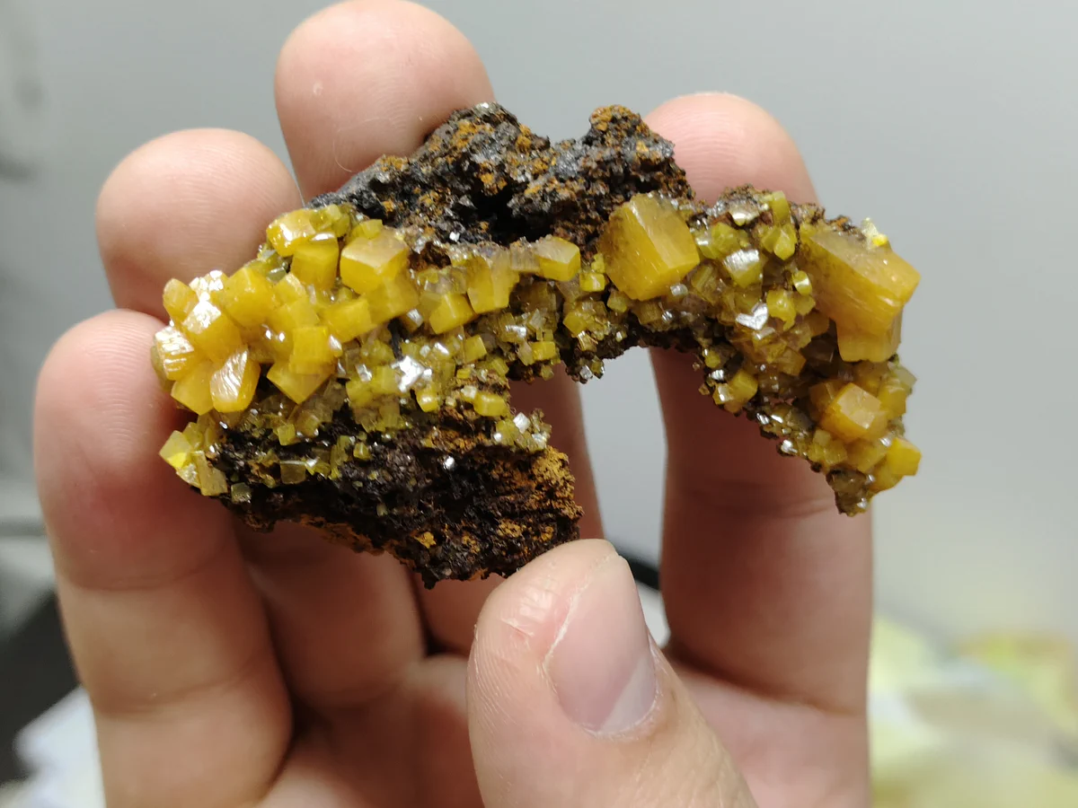 Wulfenite