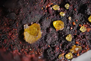 Wulfenite