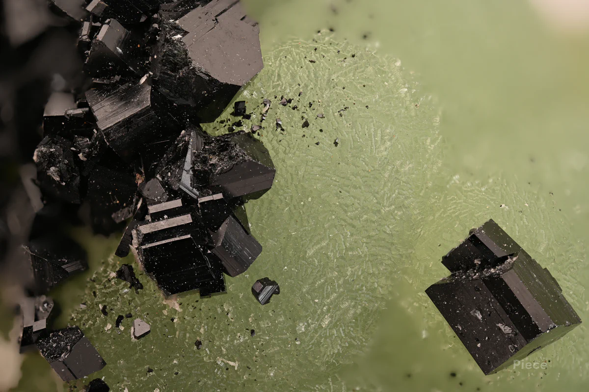 Babingtonite, Prehnite